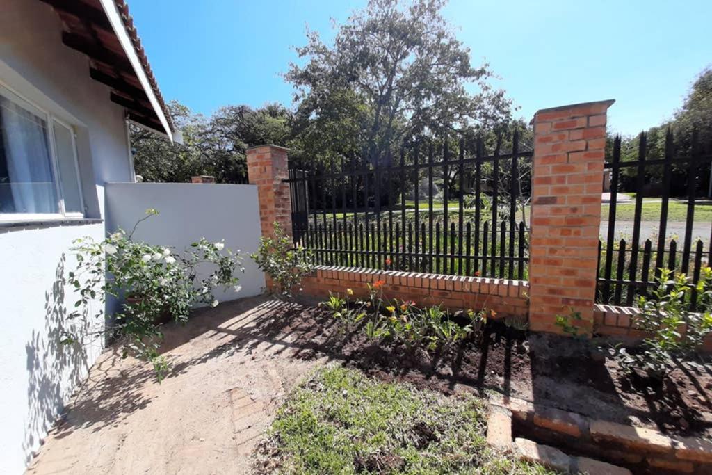 Kruger Southern Cross Malalane Exterior foto